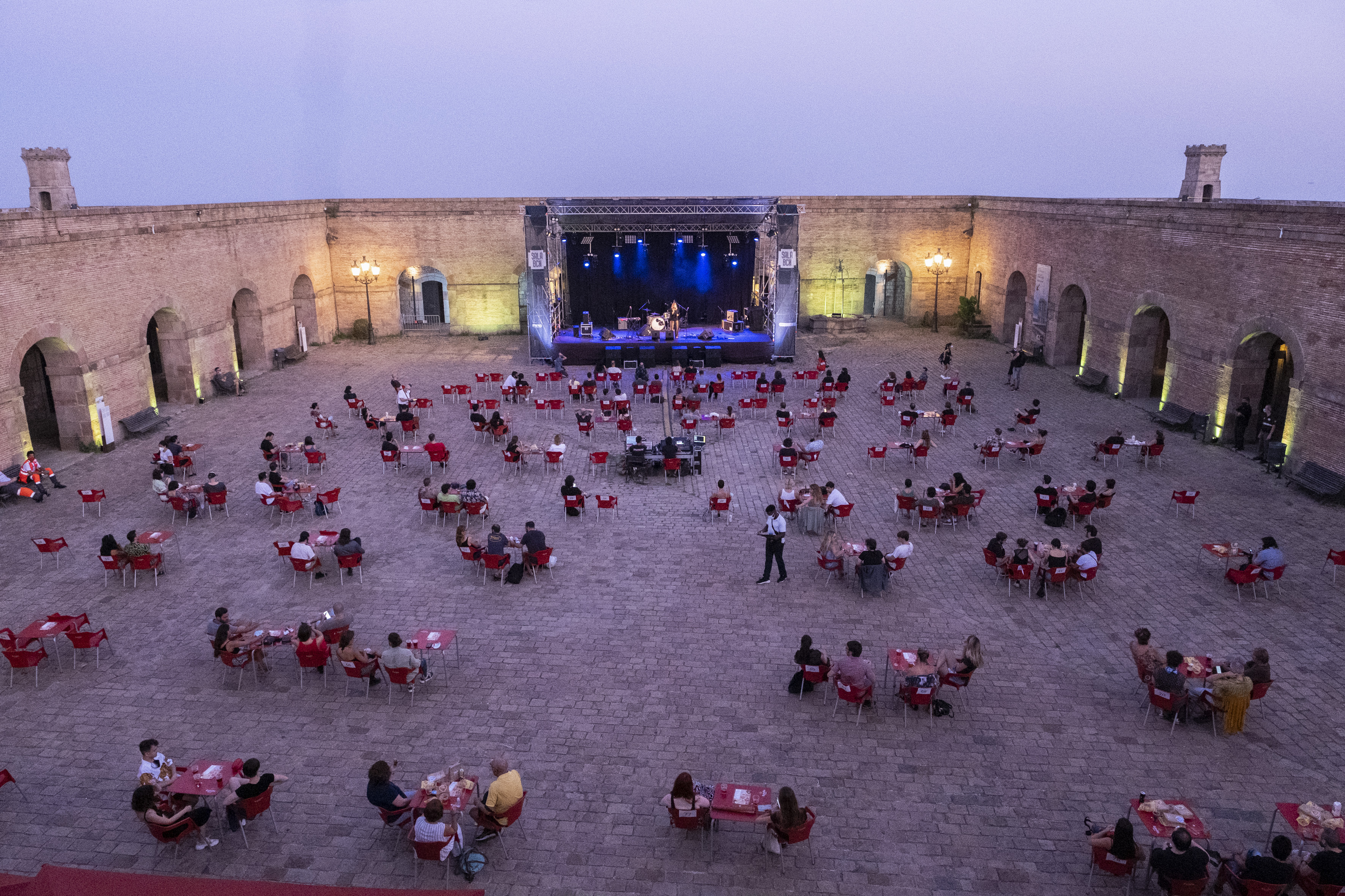 Un concert en format pandèmic al castell de Montjuïc dins el cicle Sala BCN