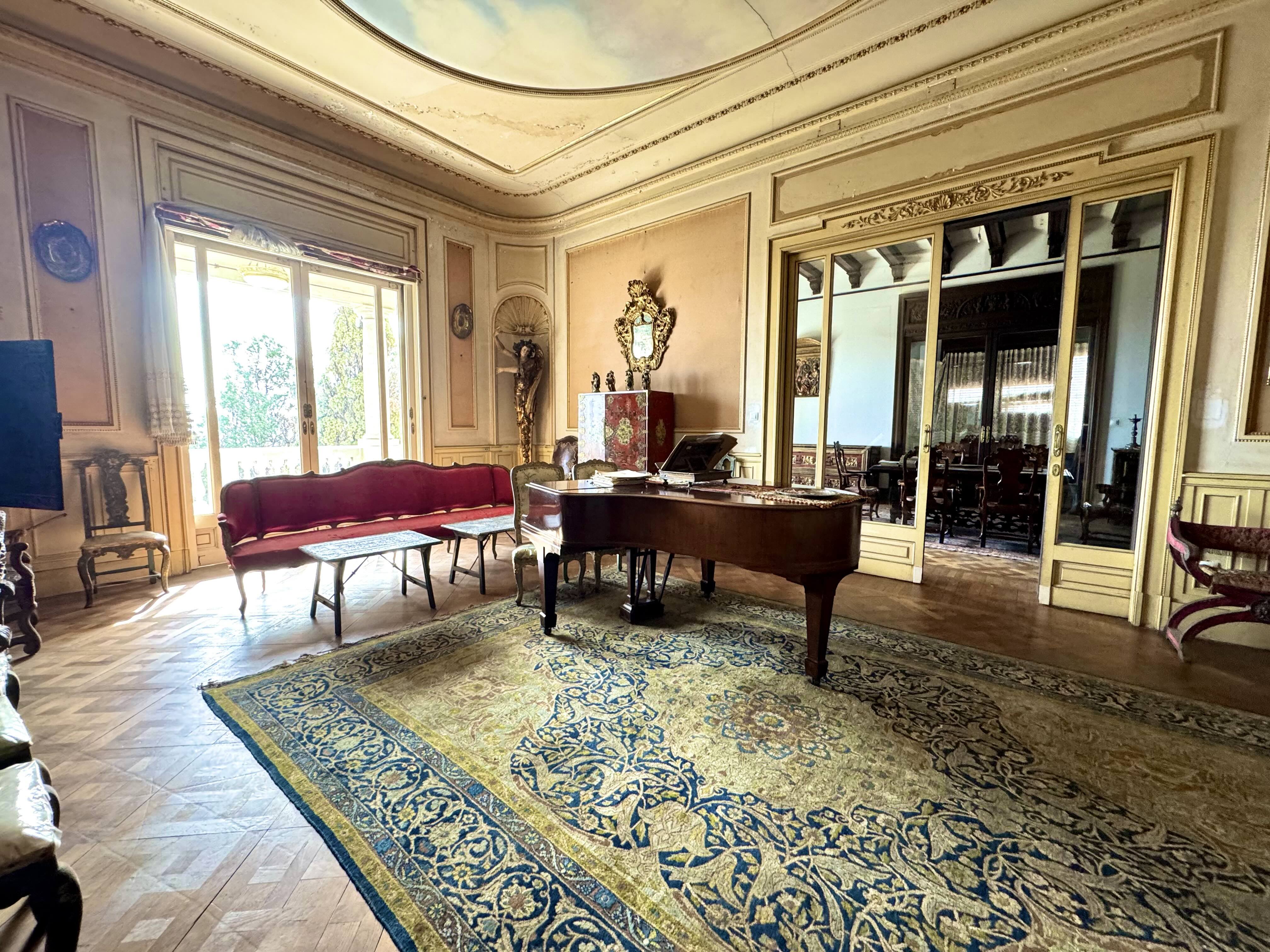 La sala on Nuria Pla tocava el piano, una altra de les seves passions. / A.F.