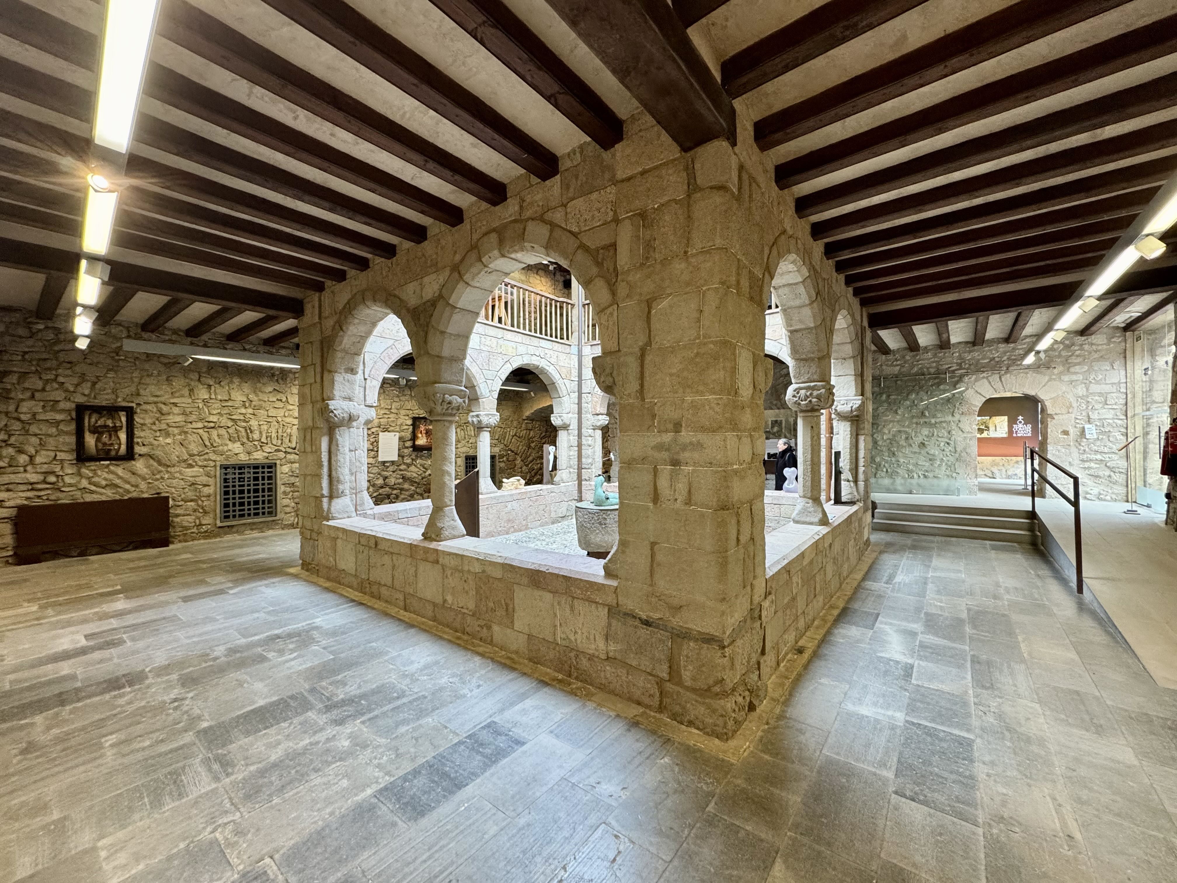 Interior del palau abacial. / A.F.