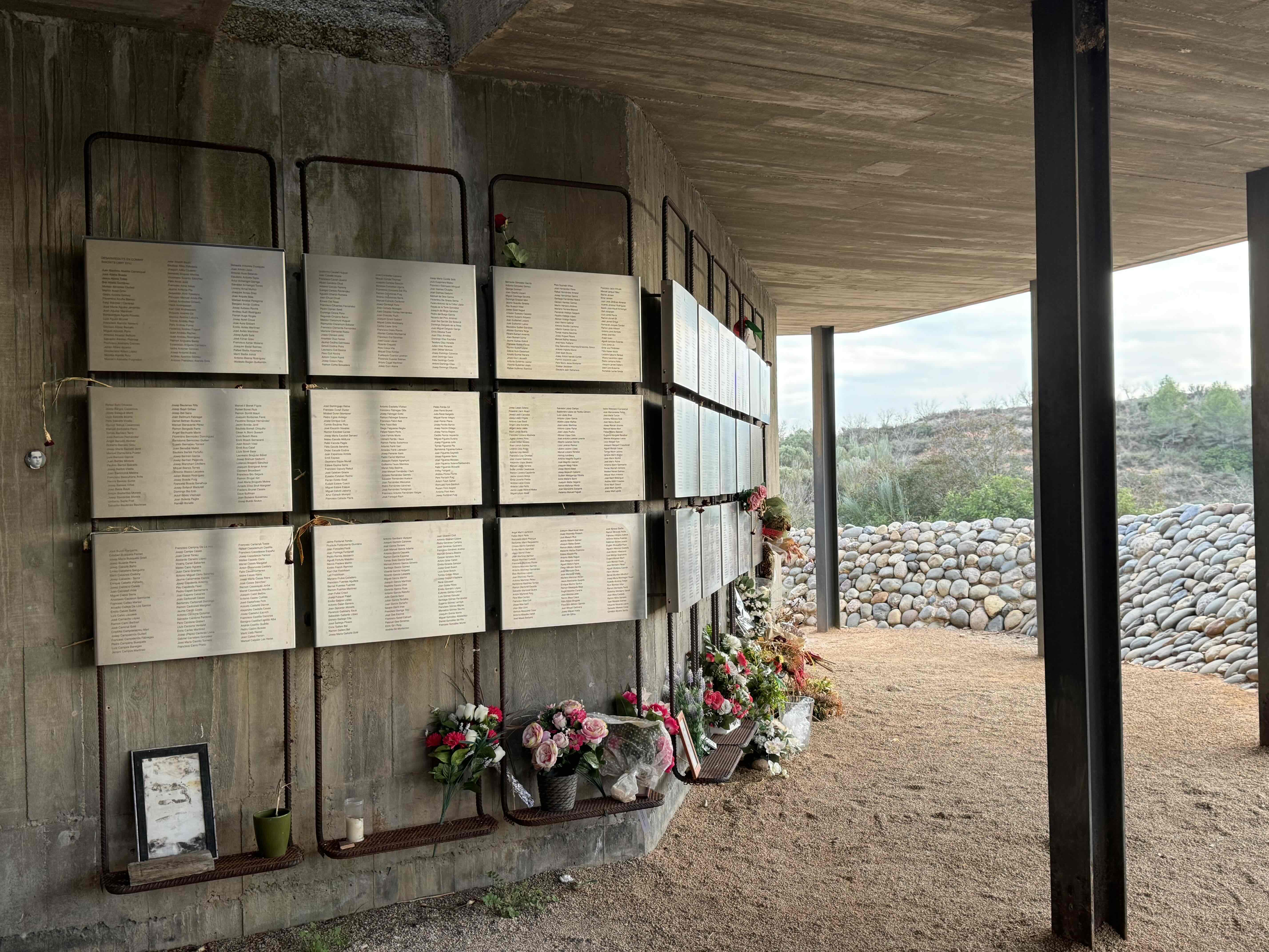 El Memorial de les Camposines, a la Fatarella, és l’espai de dol i dignificació de tots els combatents que hi van perdre la vida. / A.F.