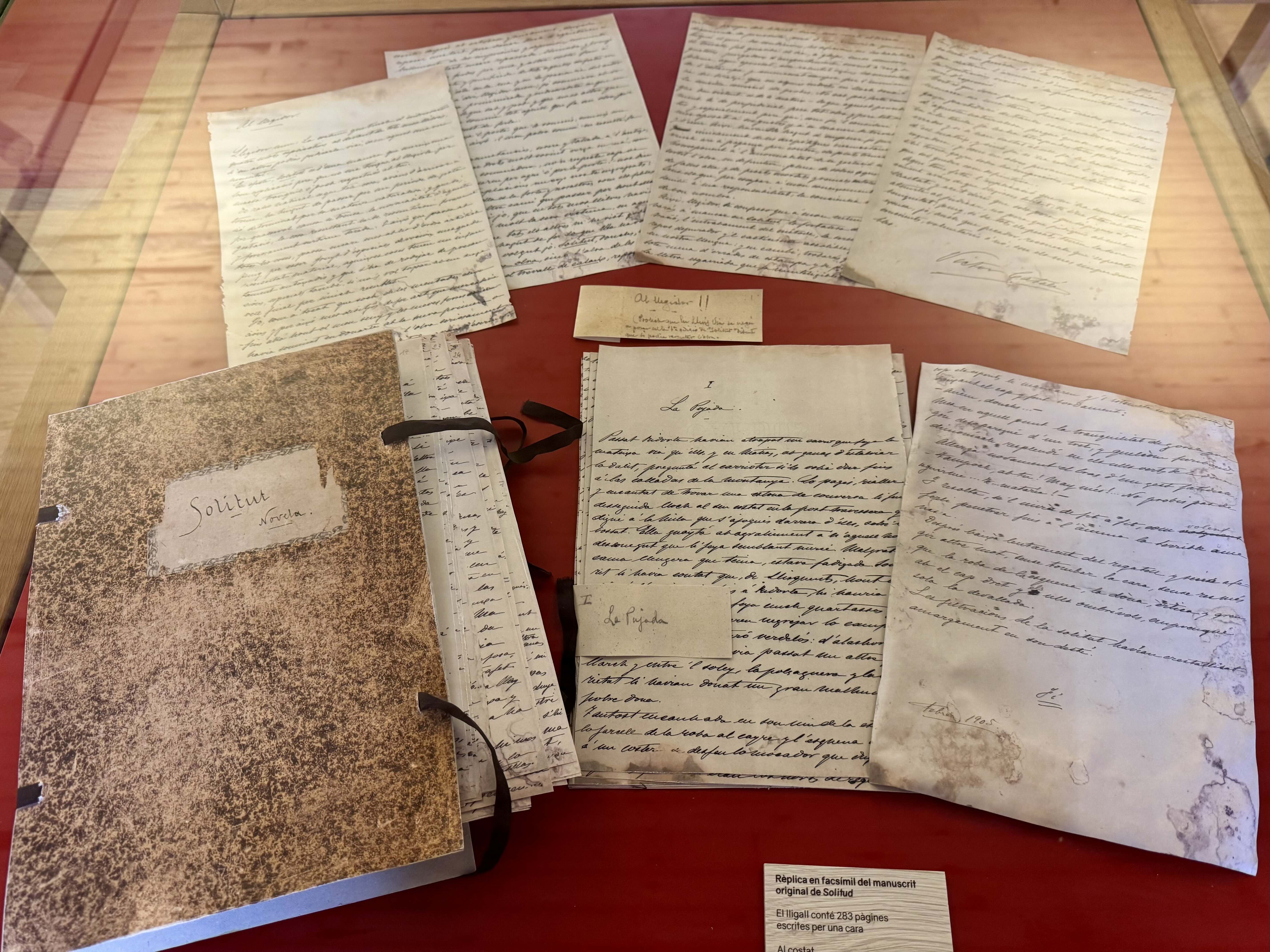 Rèplica del manuscrit original de 'Solitud' que es pot veure al Museu de l'Escala. / A.F.