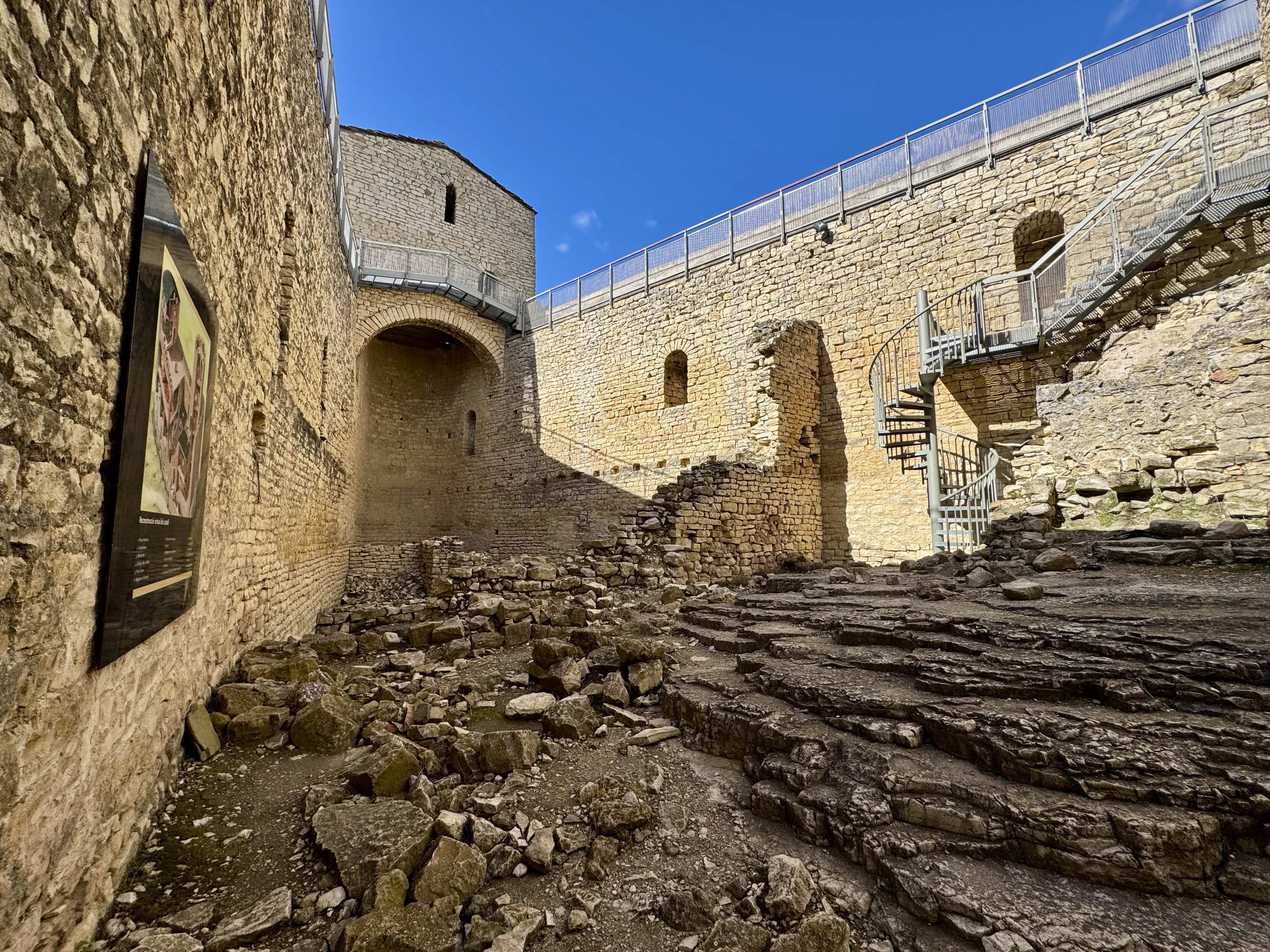 A la cúpula del fons era on hi havia les estances de la família comtal. / A.F.