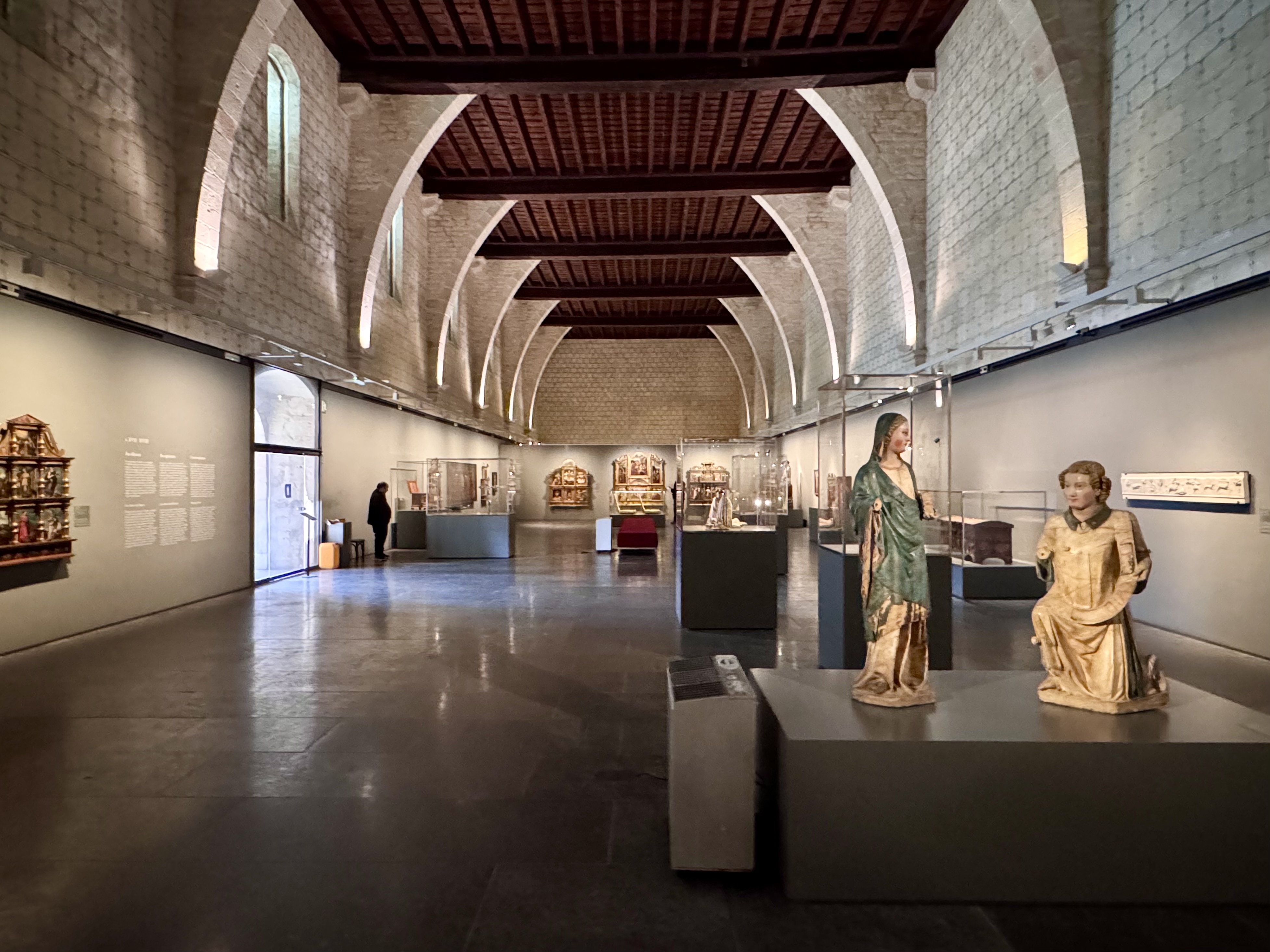 L'antic dormitori de les monges és avui un espai expositiu. / A.F.