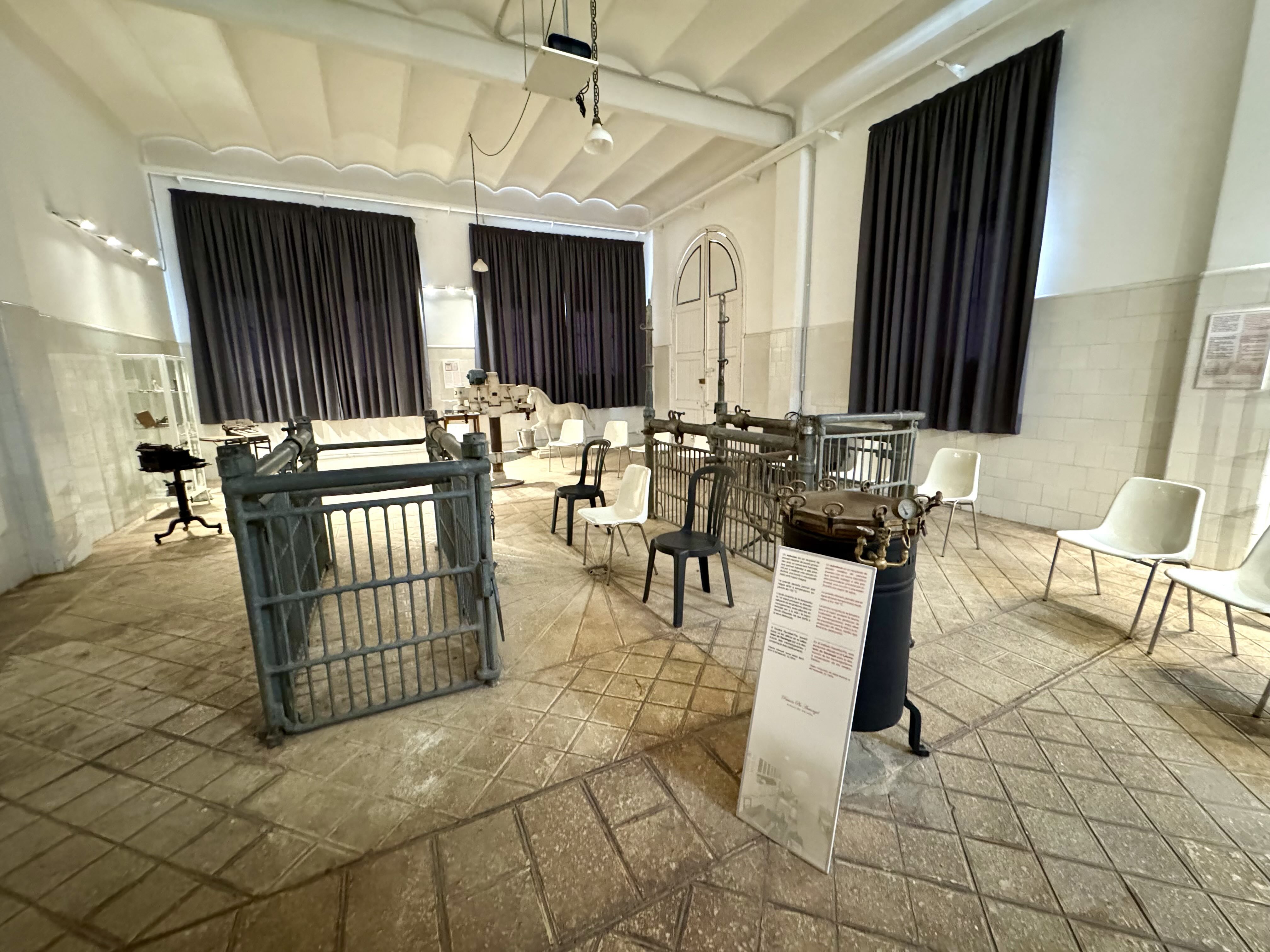 La part baixa de la casa estava ocupada pel laboratori i les seves dependències. / A.F.