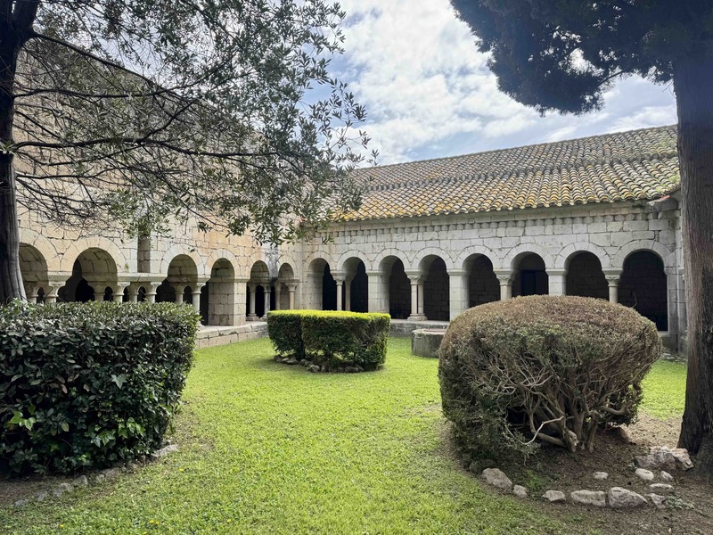 La canònica de Vilabertran, escenari del casament entre Blanca d’Anjou i el rei Jaume II